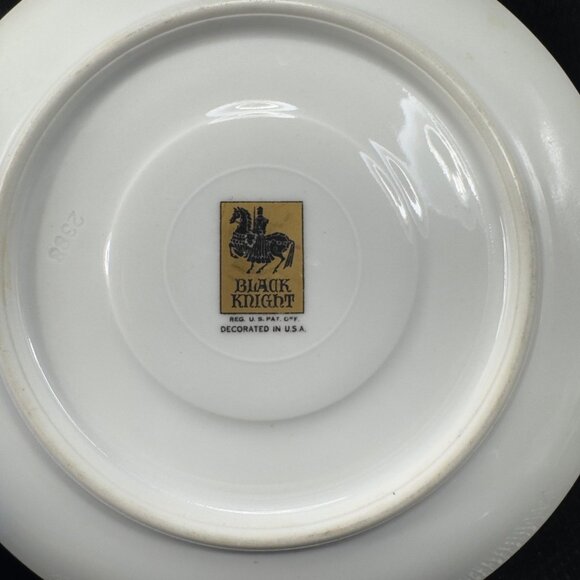 Black Knight Porcelain Fine Bone China Teacup Saucer Set Heavy Gold Pattern READ - Picture 7 of 11